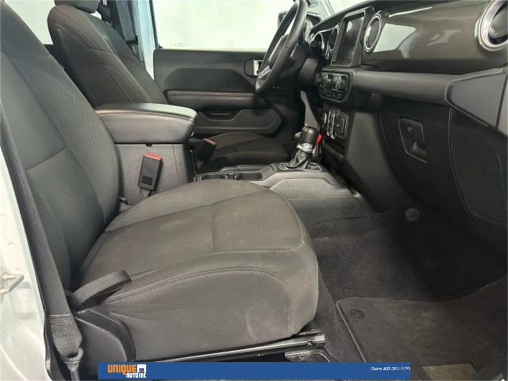 used 2023 Jeep Gladiator car, priced at $29,000