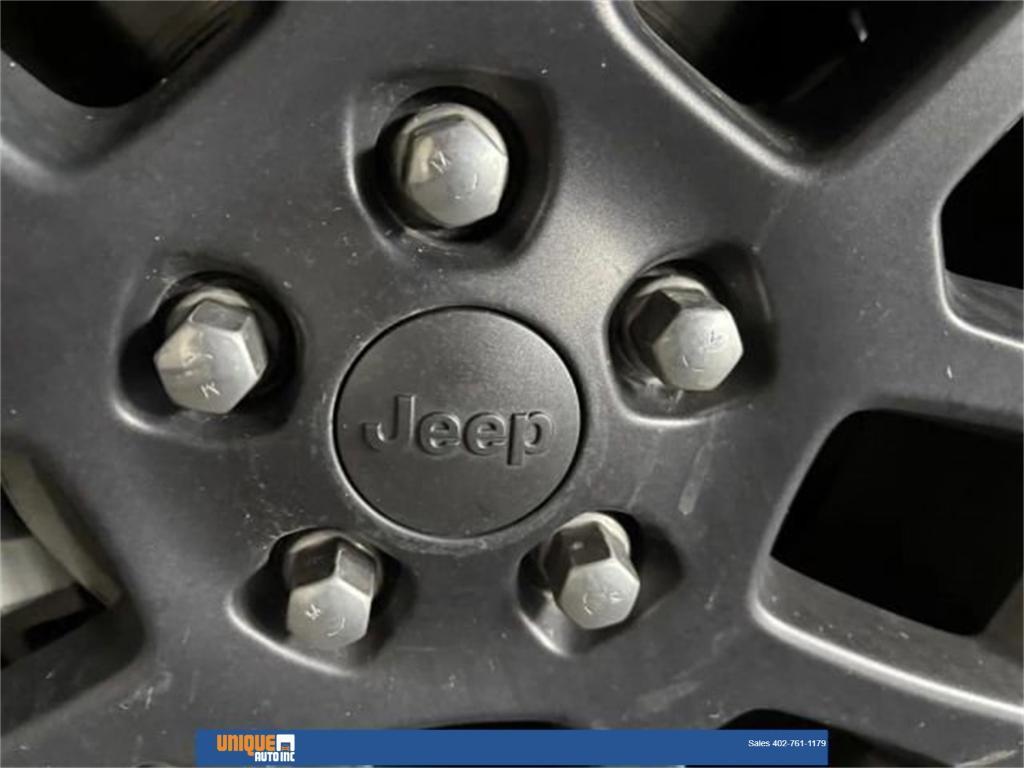used 2023 Jeep Gladiator car, priced at $29,000