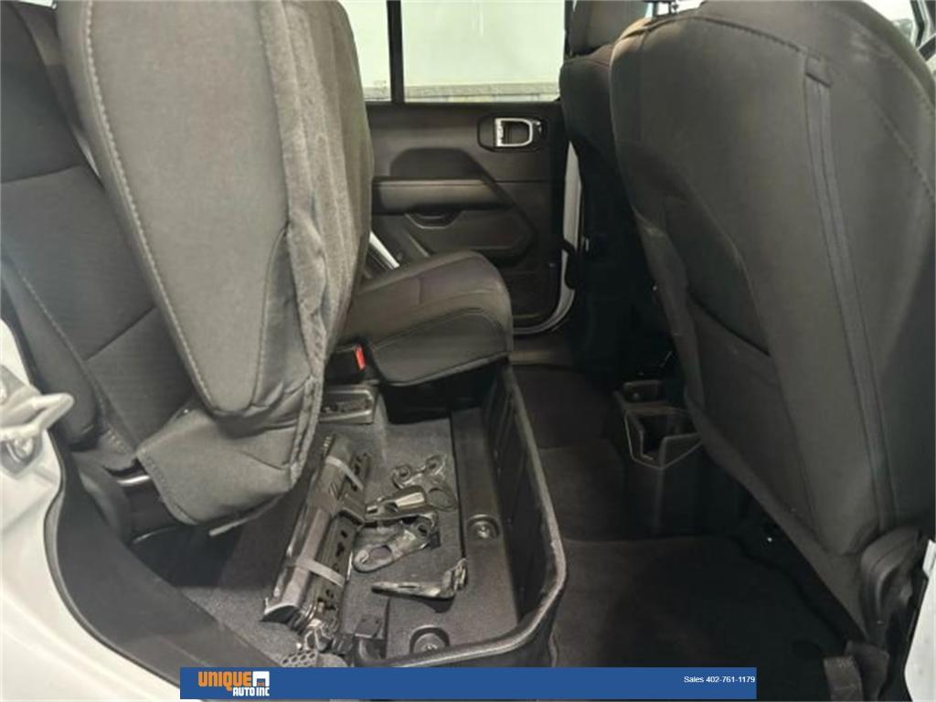 used 2023 Jeep Gladiator car, priced at $29,000