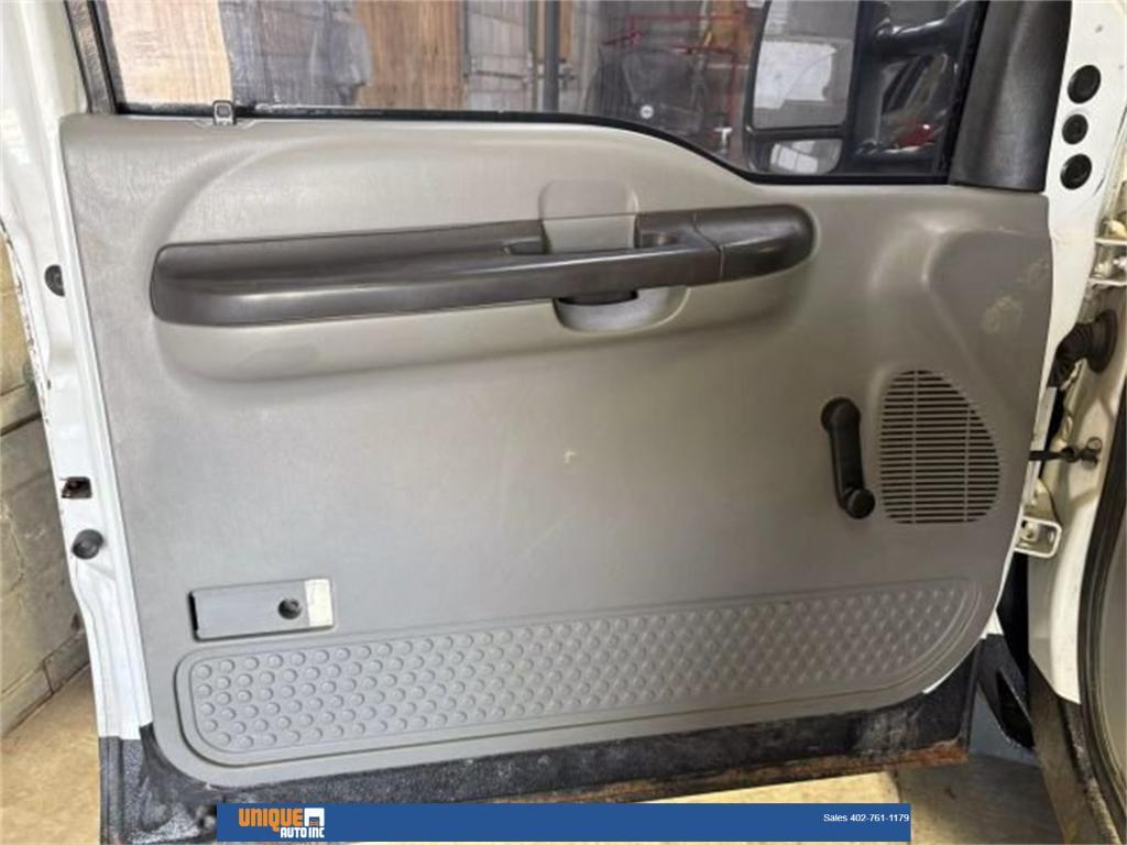 used 2006 Ford F-250 car, priced at $7,600