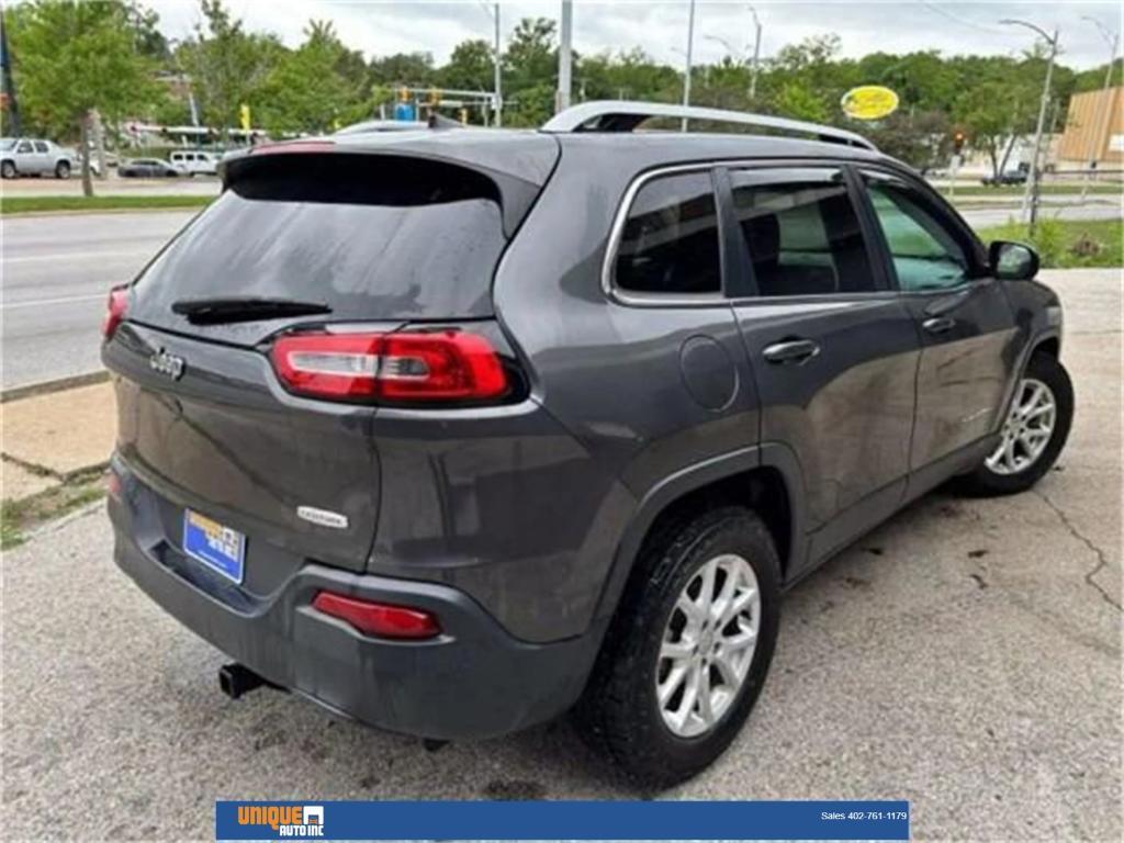 used 2016 Jeep Cherokee car, priced at $10,000