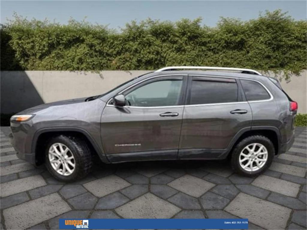 used 2016 Jeep Cherokee car, priced at $11,000
