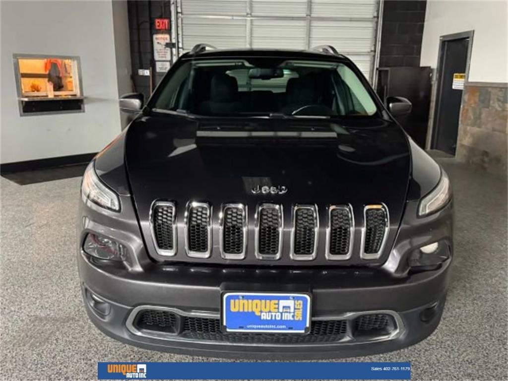 used 2016 Jeep Cherokee car, priced at $9,300
