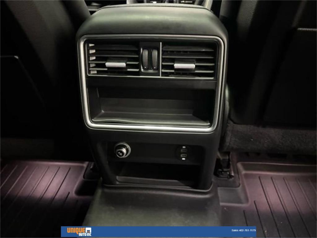 used 2020 Porsche Cayenne car, priced at $37,500