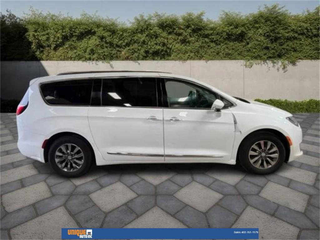 used 2019 Chrysler Pacifica car, priced at $17,026