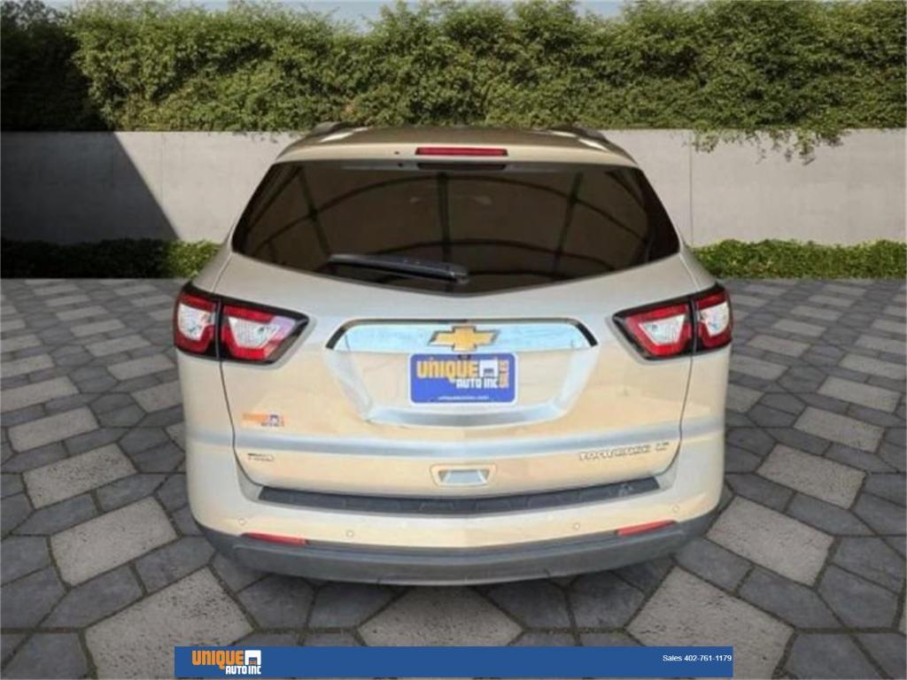 used 2015 Chevrolet Traverse car, priced at $9,200