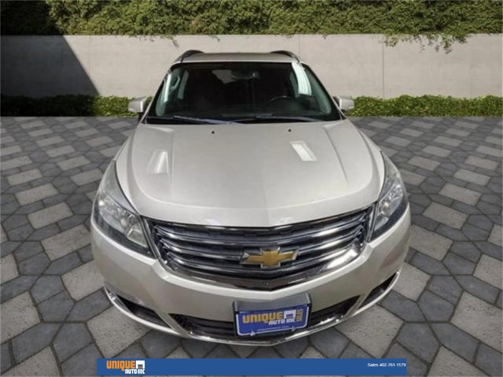 used 2015 Chevrolet Traverse car, priced at $9,200