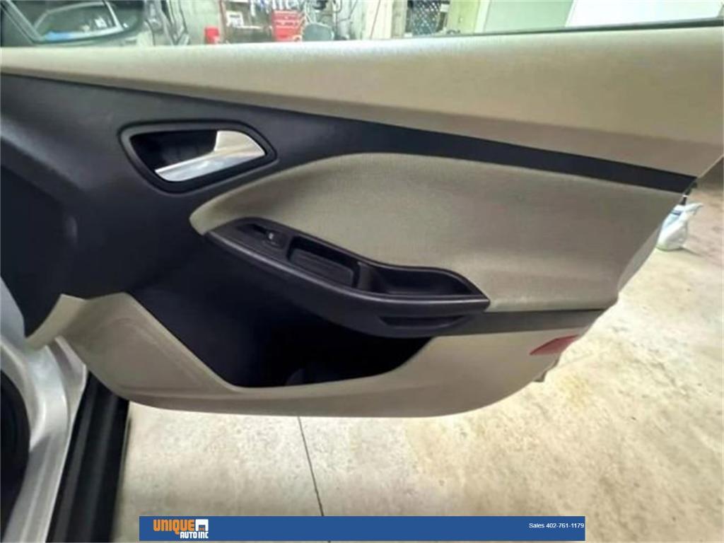 used 2014 Ford Focus car, priced at $5,300