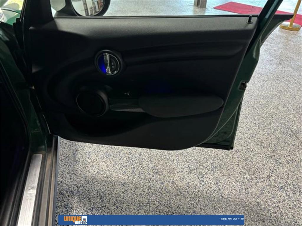 used 2020 MINI Hardtop car, priced at $15,500