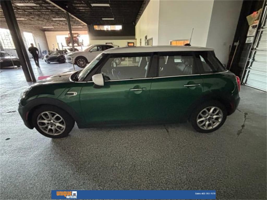 used 2020 MINI Hardtop car, priced at $15,500