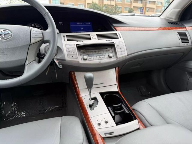 used 2005 Toyota Avalon car, priced at $8,900
