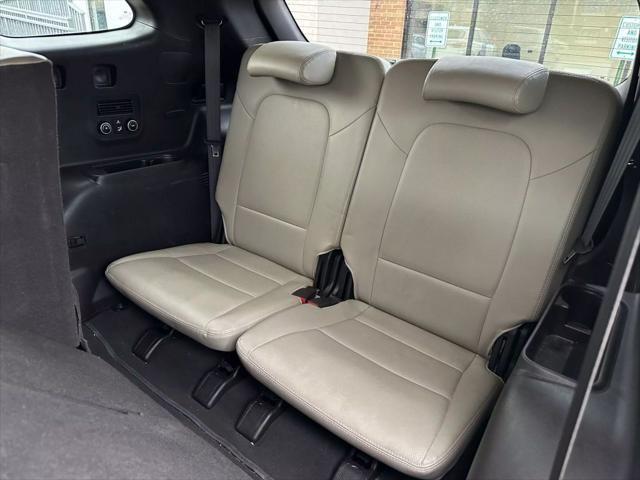 used 2017 Hyundai Santa Fe car, priced at $12,950