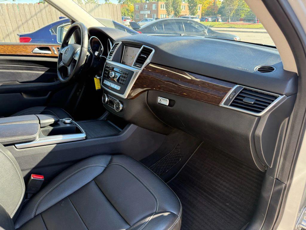 used 2013 Mercedes-Benz M-Class car, priced at $11,500