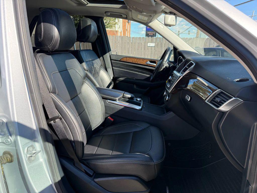 used 2013 Mercedes-Benz M-Class car, priced at $11,500