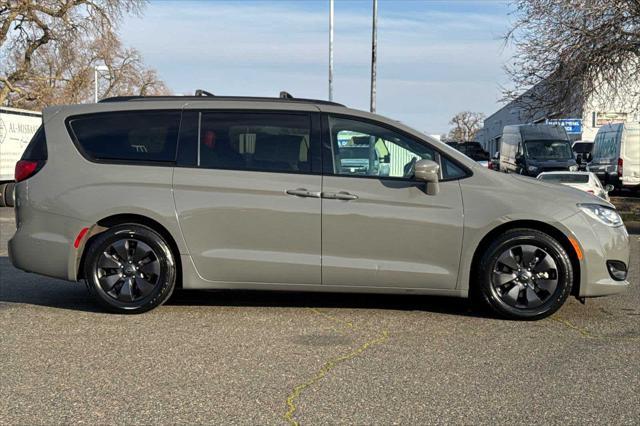 used 2020 Chrysler Pacifica Hybrid car, priced at $25,995