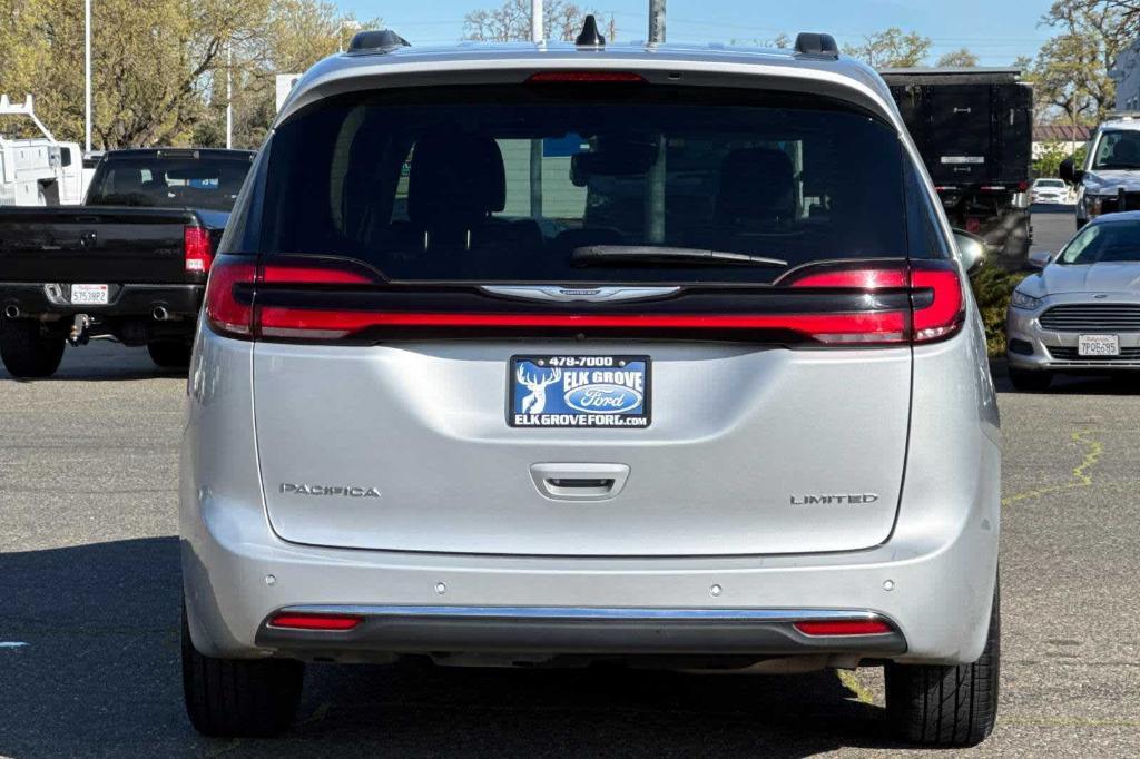 used 2023 Chrysler Pacifica car, priced at $32,698