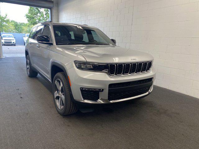 new 2024 Jeep Grand Cherokee L car, priced at $48,836