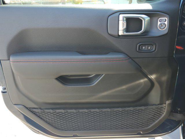 new 2025 Jeep Gladiator car, priced at $51,868
