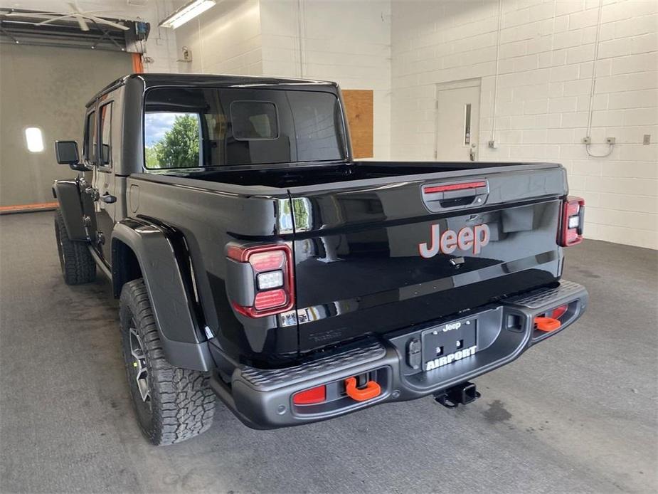 new 2024 Jeep Gladiator car, priced at $61,057