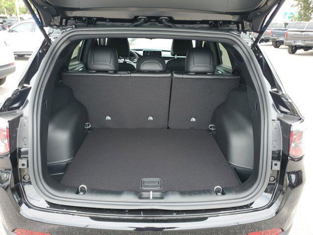 new 2026 Jeep Compass car, priced at $25,781