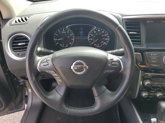 used 2020 Nissan Pathfinder car, priced at $13,295