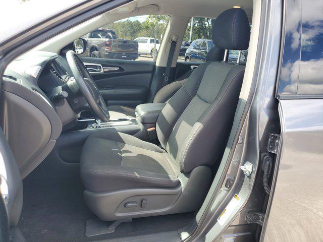 used 2020 Nissan Pathfinder car, priced at $13,295