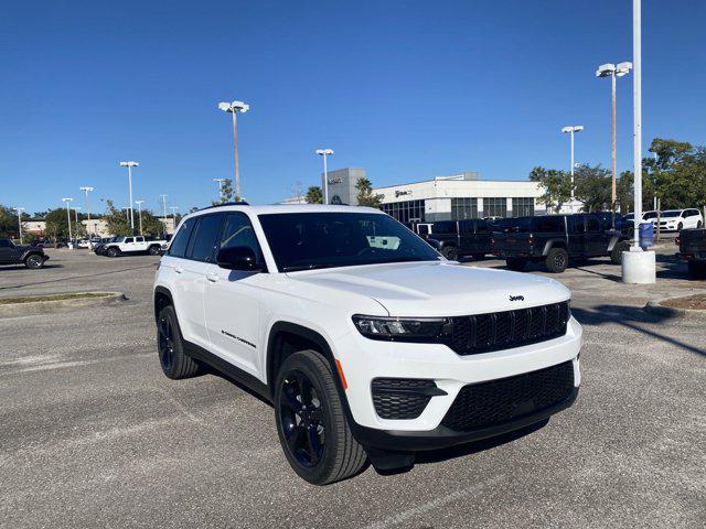 new 2025 Jeep Grand Cherokee car, priced at $36,193