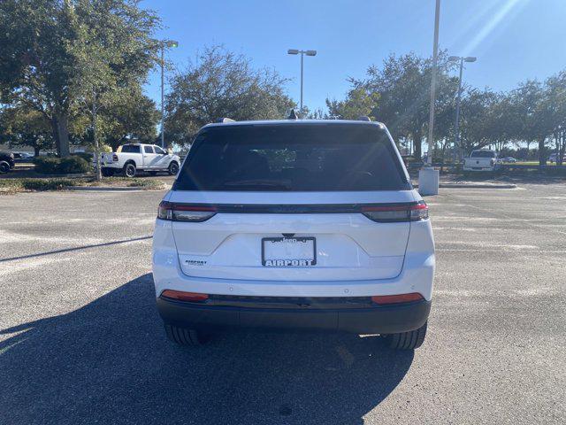 new 2025 Jeep Grand Cherokee car, priced at $36,193