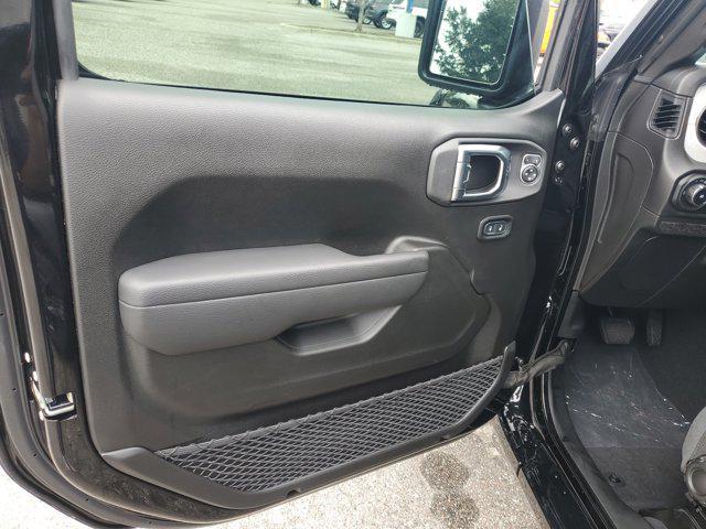 new 2025 Jeep Wrangler car, priced at $42,946