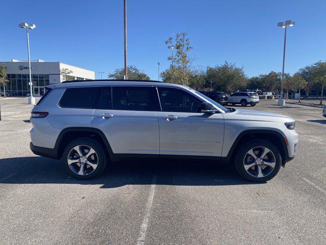 new 2025 Jeep Grand Cherokee L car, priced at $43,101