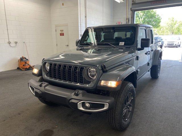 new 2024 Jeep Gladiator car, priced at $44,484