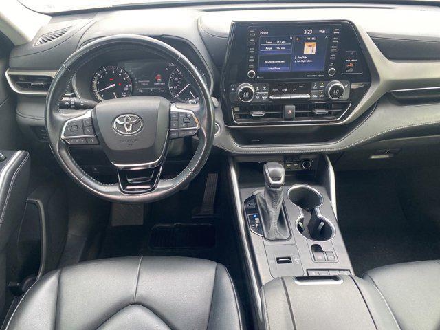 used 2021 Toyota Highlander car, priced at $29,665