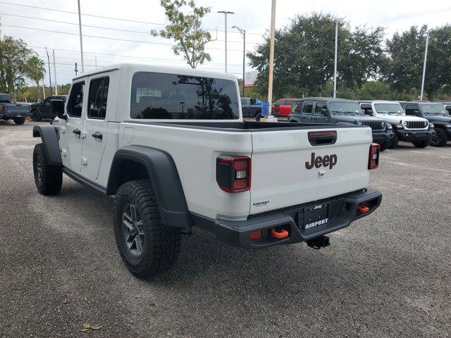 new 2025 Jeep Gladiator car, priced at $43,674