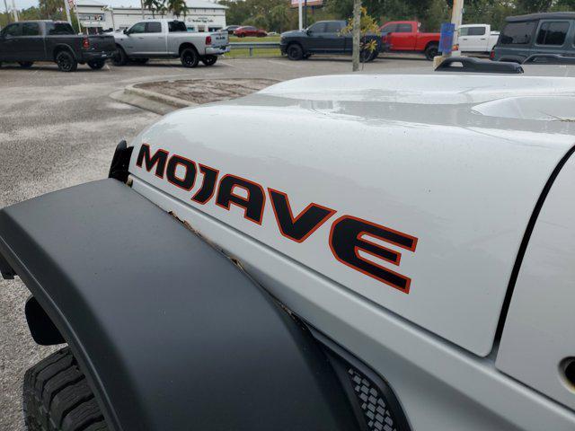 new 2025 Jeep Gladiator car, priced at $43,674