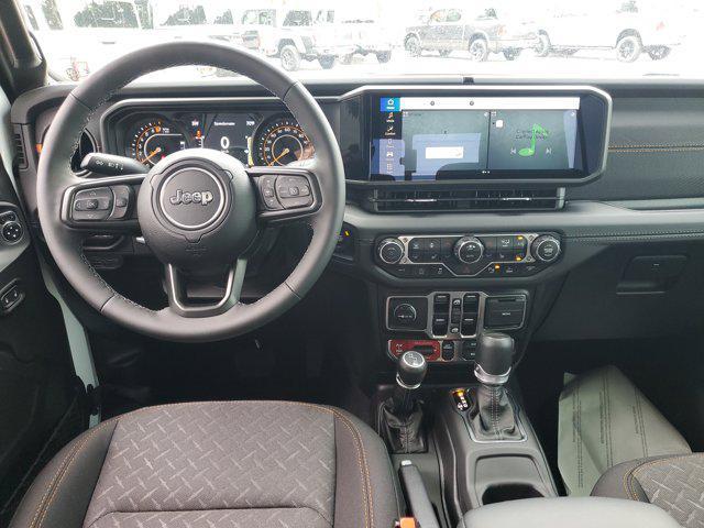 new 2025 Jeep Gladiator car, priced at $43,674