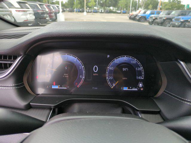 new 2025 Jeep Grand Cherokee car, priced at $34,947