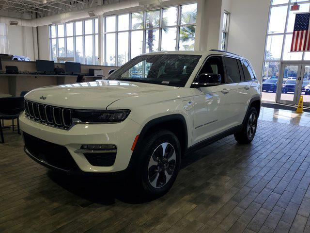 new 2025 Jeep Grand Cherokee 4xe car