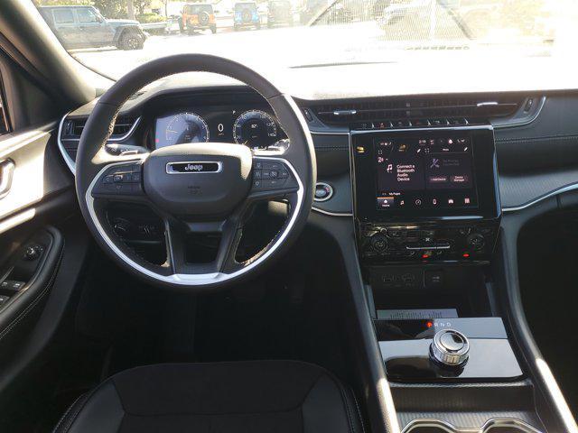 new 2025 Jeep Grand Cherokee L car, priced at $34,383