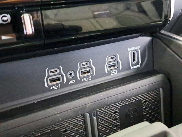 new 2025 Ram 1500 car