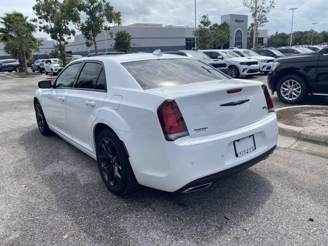 used 2022 Chrysler 300 car, priced at $23,397