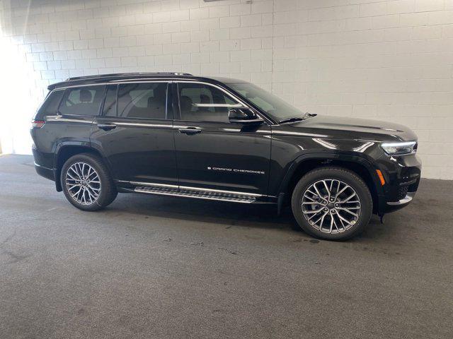 new 2024 Jeep Grand Cherokee L car, priced at $69,409