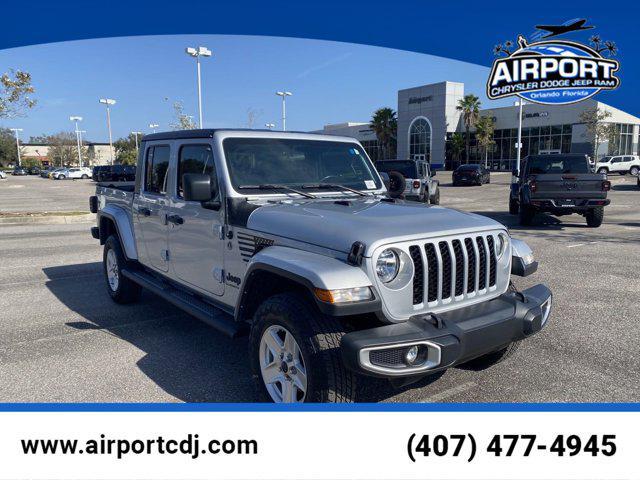 used 2022 Jeep Gladiator car, priced at $29,715