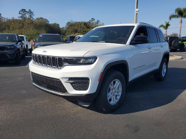 new 2025 Jeep Grand Cherokee car, priced at $35,519