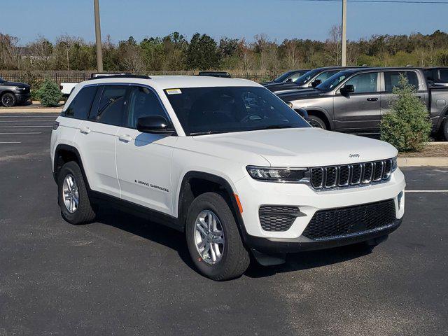 new 2025 Jeep Grand Cherokee car, priced at $35,519