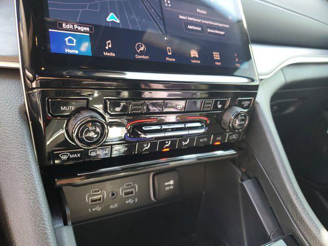 new 2025 Jeep Grand Cherokee car, priced at $36,155