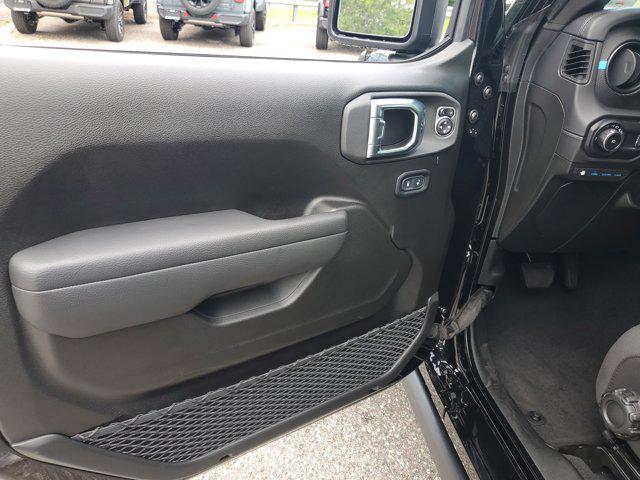 new 2025 Jeep Wrangler 4xe car, priced at $55,640