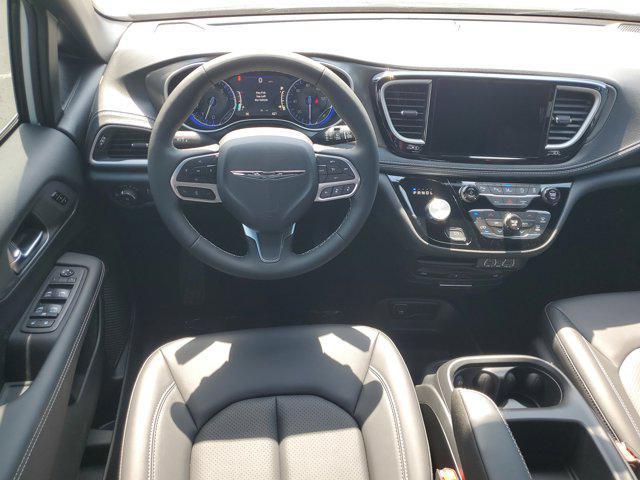 new 2025 Chrysler Pacifica car, priced at $50,370