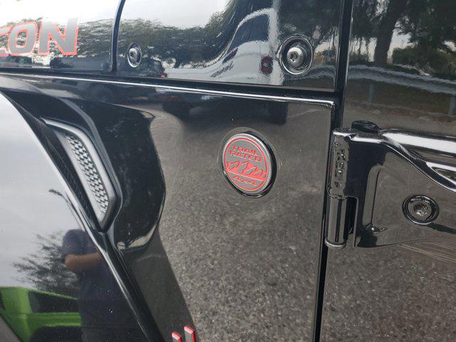 new 2025 Jeep Gladiator car, priced at $65,965