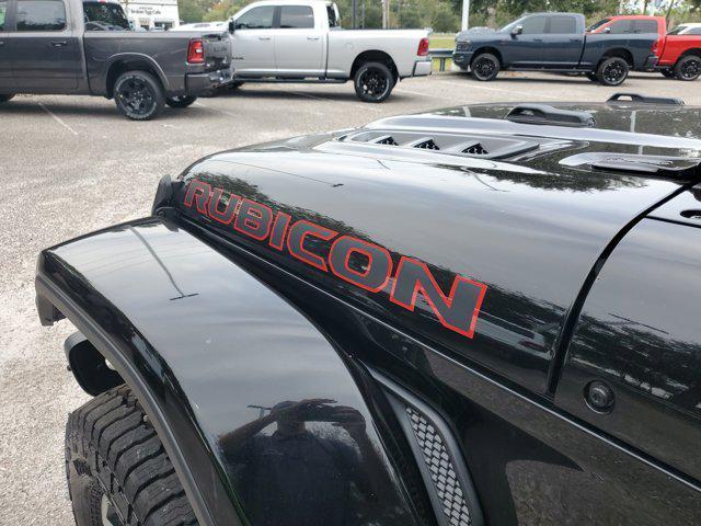 new 2025 Jeep Gladiator car, priced at $65,965