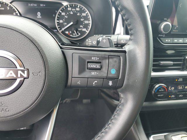 used 2022 Nissan Pathfinder car, priced at $19,999